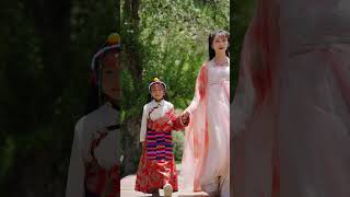 不同民族的美丽姐妹