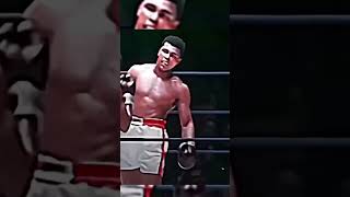 Muhammad Ali dodges ￼ ￼ punches ￼