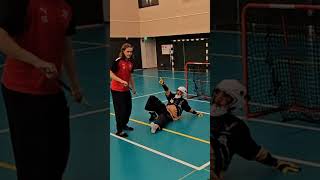 Having fun🥰 #floorball #innebandy #salibandy #unihockey #florbols #saalihoki #floorballgoalie
