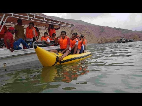 BANANA BOATS in Musandam, OMAN Video-15