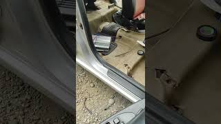 pemasangan audio mobil#variasimobil #audiomobil#shorts