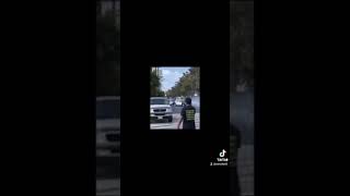 give them a hemi and they go 🤣 #funny #comedyvideos #funnyfall #comedy #shorts #police