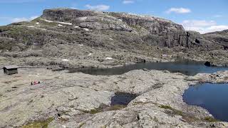 Trolltunga, Norway - 4K Relaxation Film with Peaceful Shanti Mantras