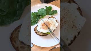 健康減脂早餐🥑酪梨半熟蛋吐司Avocado Egg Toast *easy healthy breakfast*