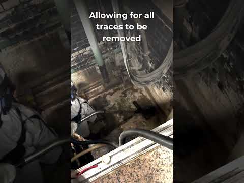 Emergency Deep Clean! Oil Spill Clean-up in London Elevator Shaft (Part 2) 🧪