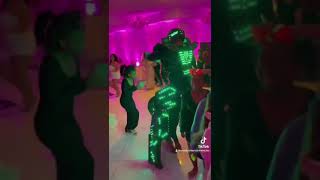 REE LED ROBOT SHOW !