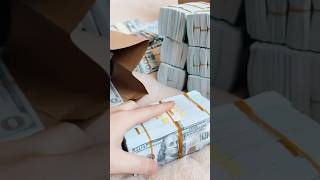 #money #moneymanifesting #cash #millionaire #asmr #dollar #affirmations #motivation #asmrmoney