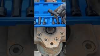 Essential Ratchet Spanner Techniques 🔩 #RatchetMagic #MechanicGear #ToolTime