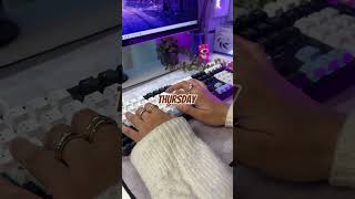 Different day different keyboard 🥰 #keyboard #keebtok #typingasmr #techtok #keyboardasmr