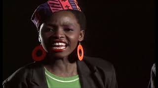 Dalom Kids - Ndilambile (Official Music Video)