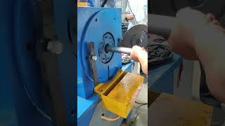 大管径锤击缩管机-Round tube swagging Machine