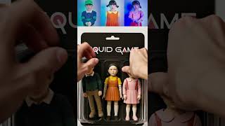 Unboxing Squid Game Chul-su & Young-hee dolls