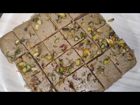 घर पर बनाएं हलवाई स्टाइल मखाना या काजू की बर्फी जो खार दीवाना हो जाए ||Makhana Kaju Barfi Recipe