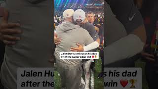 Jalen Hurts hugs his dad after becoming a Super Bowl champion 🏆🥹 #SuperBowl #jalenhurts #eagles