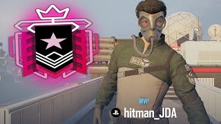 HOW TO SOLO QUEUE TO CHAMPION - Rainbow Six Siege Console Ranked