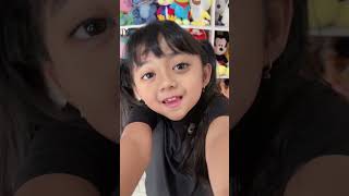 SAMANTHA IS SO CUTE FOLLOWING THE MARSHA AND THE BEAR TREND #samantha #funny #viral #shorts