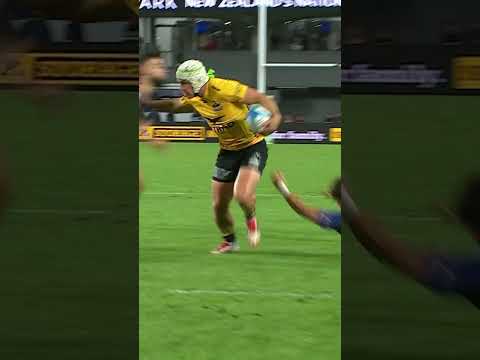 Kurtley Beale Returns In A HUGE way!