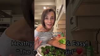 Pomegranate Holiday salad! New Day Whole Health #pomegranate #holidayrecipes #salad