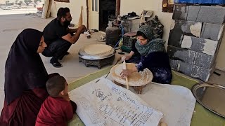 The hard life of Farzaneh and Hojjat in the mountains