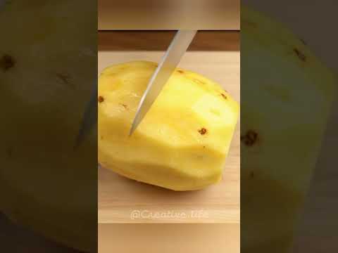 Cutting a pineapple 🍍 with a knife #shorts #asmr