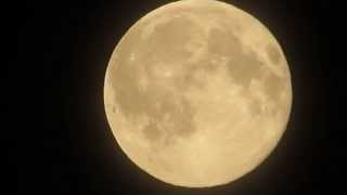 Canon PowerShot SX510 HS test zoom. moon.