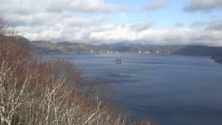 神秘の湖 摩周湖と摩周岳(北海道川上郡弟子屈町)
