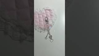 buy my keychains pls, i need money help😭 #shopfairyewon #yewon #etsy #smallbusiness #kpop #enhypen