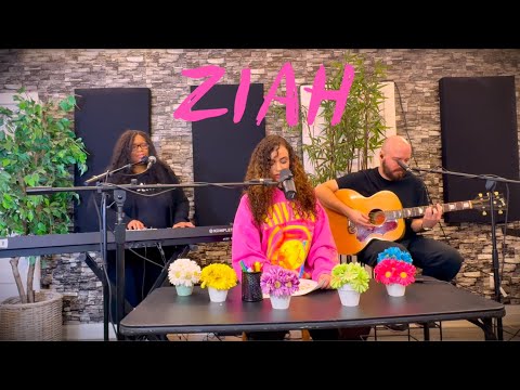 ZIAH - Somebody Else But Not Me (2025 NPR Tiny Desk Submission)