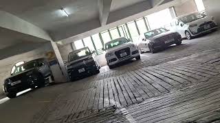 元朗大橋街市好順福大廈停車場1樓祇准私家車及客貨車2個不准駛入往上高層2樓
