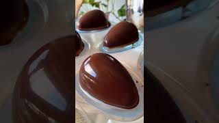 Quantos Ovos de Páscoa se faz com 1 Kg de cobertura? #ovodepáscoa #confeitaria #pascoalucrativa