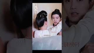 导演让任嘉伦宋祖儿再挤一下！久宣夜段半夏花絮比正片更甜系列！导演：再挤一下再挤一下！#任嘉伦 #宋祖儿 #无忧渡
