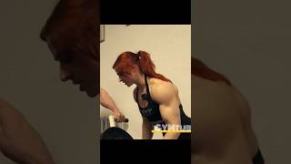 #FitnessCouple#BackWorkout#CoupleGoal#WorkoutPartner#CoupleWorkout#YouTubeShorts#gymgirl#GymShorts