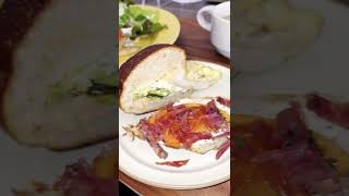 本町のLIVELYHOTELのランチが身体に優しくて良き🍅