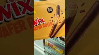 Twix wafer Rolls #twix #uniqueshorts #viralchocolate #viraldubaichocolate #foodreview #uniquefood
