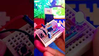 ✅Circuito encendido y apagado de un LED con un botón pulsador // Proyectos en 1 Minuto