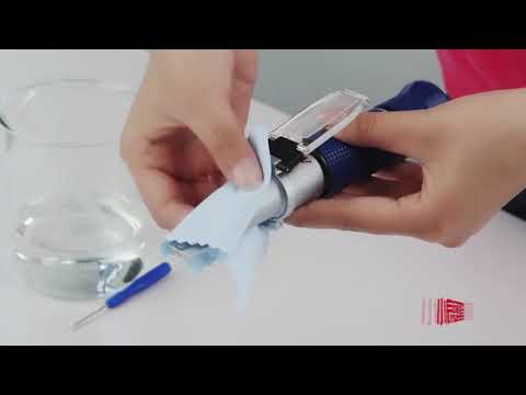 Refractometer - How to calibrate the old version and operate the meter