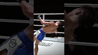 干脆利落，一拳打挺#格斗 #擂台 #武术 #拳击 #shorts