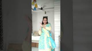 Ma Nachdi ✨💕............#trending #virelsong #dancesteps #punjabisong #punjabidance #dance 💫