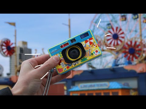 A Blustery Day of Film Photography on Coney Island | Lomo Apparat