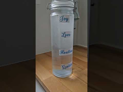 Alive water 💧 Hydrogen richNaturally alcaline - Micro clustered Better hydration - better absorption