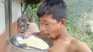 Chiura ko resipi 🤔🤫#nepalivlog #villagevlog