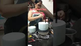 HOW TO STACK 2 TIER FONDANT CAKE! #tips #fondant #cake #tutorial #fondantcake #cakedecorating