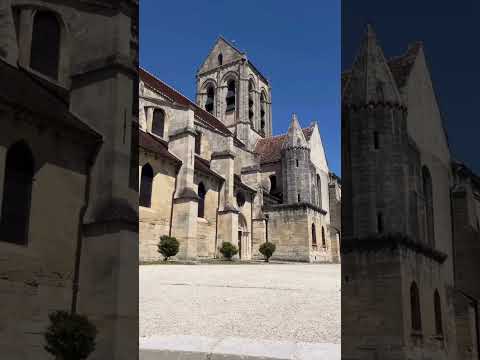 🎥 Exploring a Charming Village | TripGuru365 Travel Vlog 🏡🌿