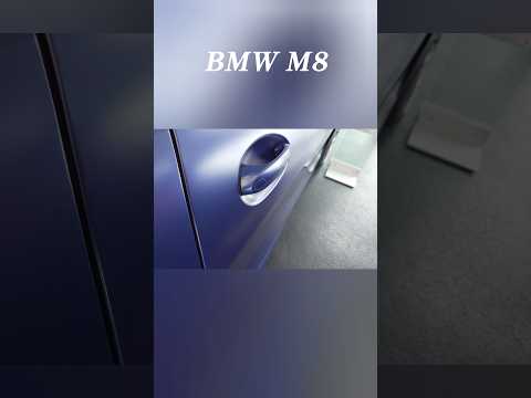 ドア開閉　BMW M8コンバーチブル