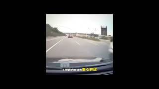 应对侧滑案例分析安全驾驶防御性驾驶特种驾驶