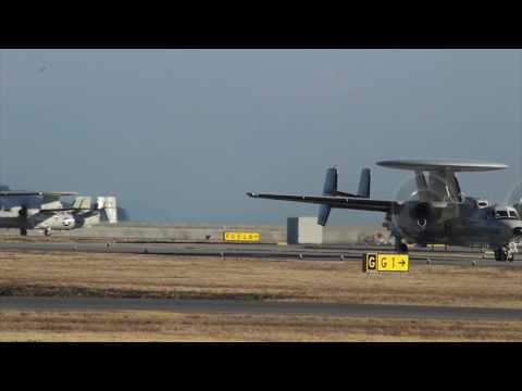 美國海軍E-2D先進鷹眼預警機部署日本岩國基地