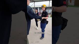 最后恭喜碎嘴子找到了新老公哈哈哈… 流浪狗变身搜救犬 名创优品 它基金 CRO搜救犬 99公益日