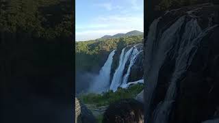 #NatureMelody#PeacefulWaters #ShortsVideo #FlowWithMusic #RiverVibes#RelaxingShorts #NatureShorts