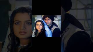 gadar movie most popular song, Ghar aaja Pardesi,
