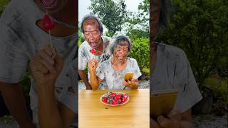 Cute kid pranks mom! OMG 😂👧🏻❤️👩🏻✅🌈🚀
